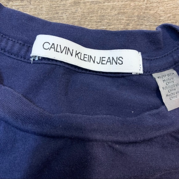 Calvin Klein Jeans Navy Crop Shirt - Picture 5 of 5